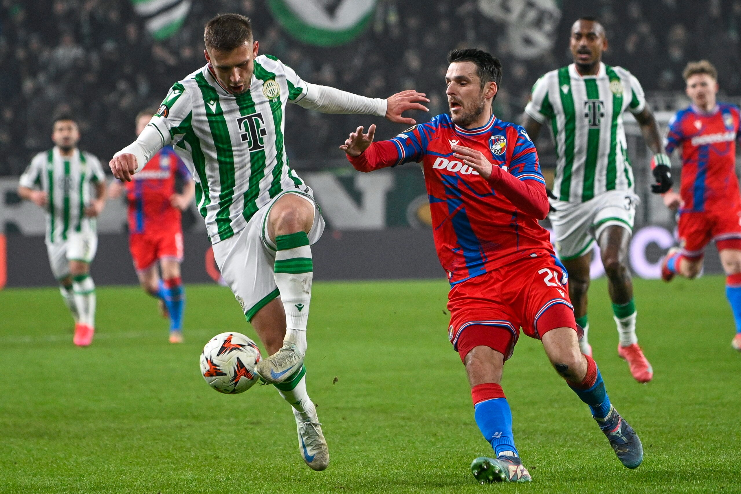 Nhận định soi kèo Ferencvaros vs Viktoria Plzen lúc 02h00 ngày 26/9/2025 nhan-dinh-soi-keo-ferencvaros-vs-viktoria-plzen-luc-02h00-ngay-26-9-2025-1