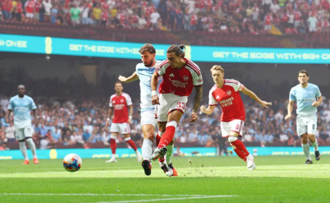 Arsenal vs Manchester City (21:00 - 16/08)